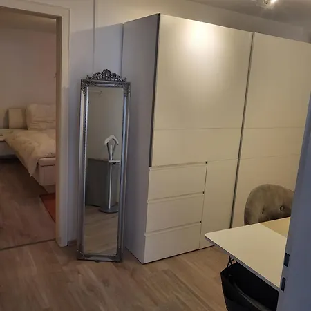 דירה Lounge 1 *